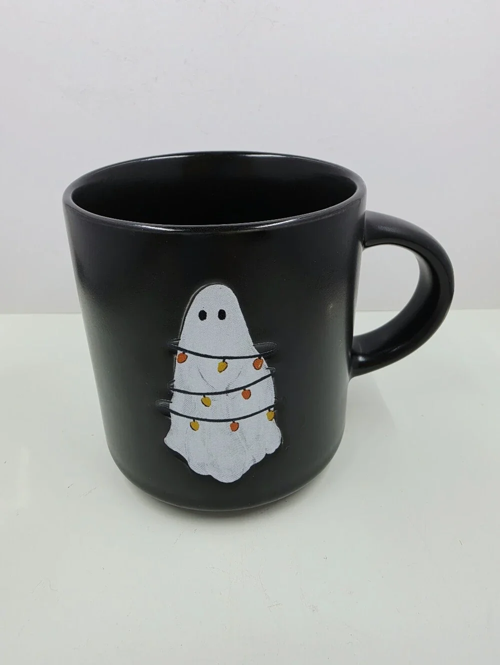 Pottery Barn Scary Squad Ghost Mugs Set Of 4 Halloween Ceramic Drinkware